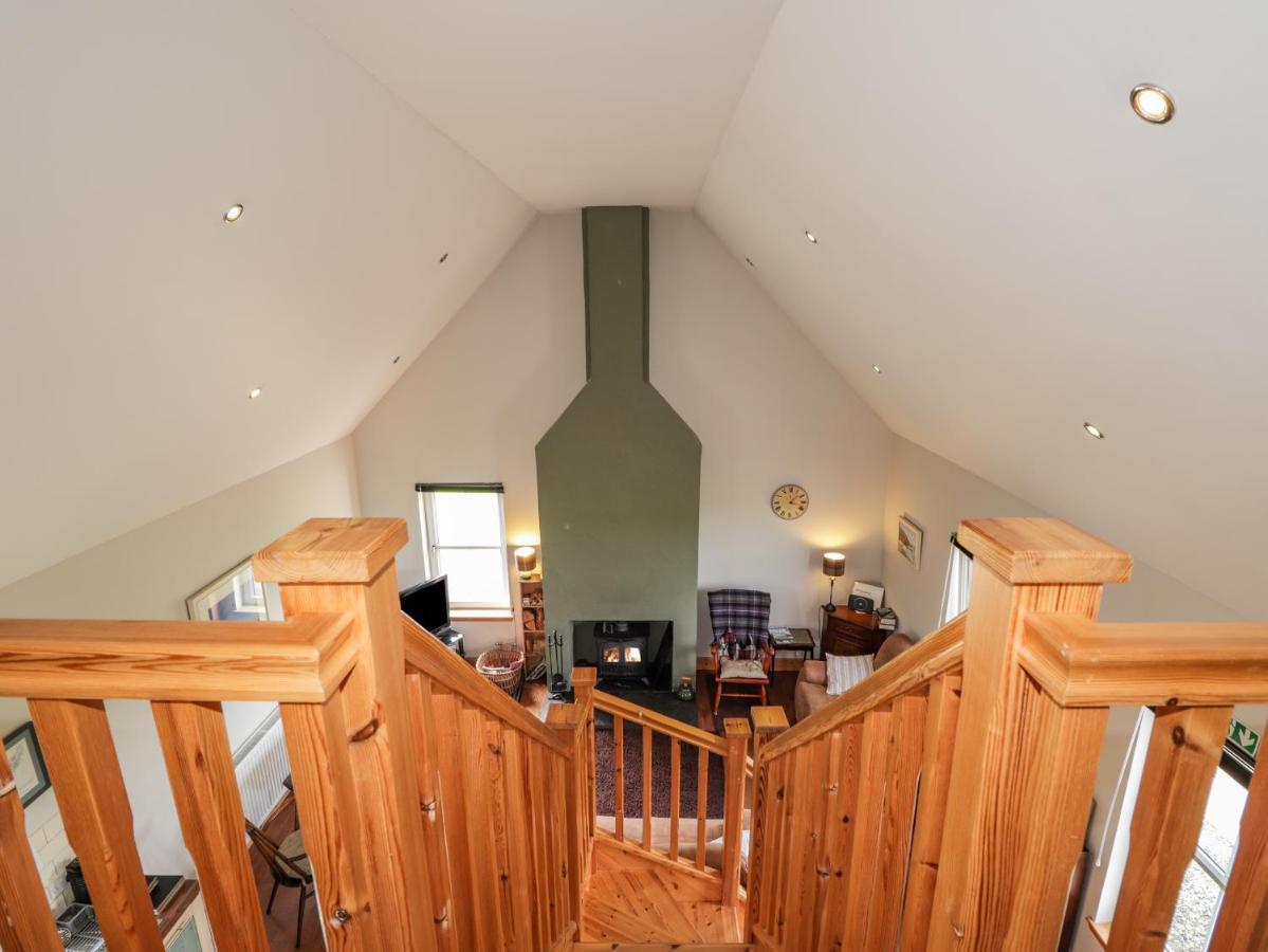 Ridge End Cottage Kilmaluag Eksteriør billede