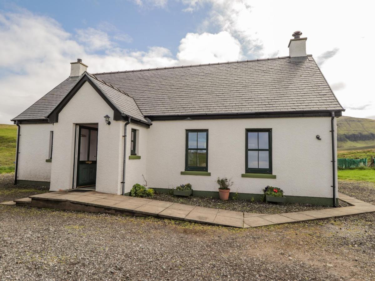 Ridge End Cottage Kilmaluag Eksteriør billede